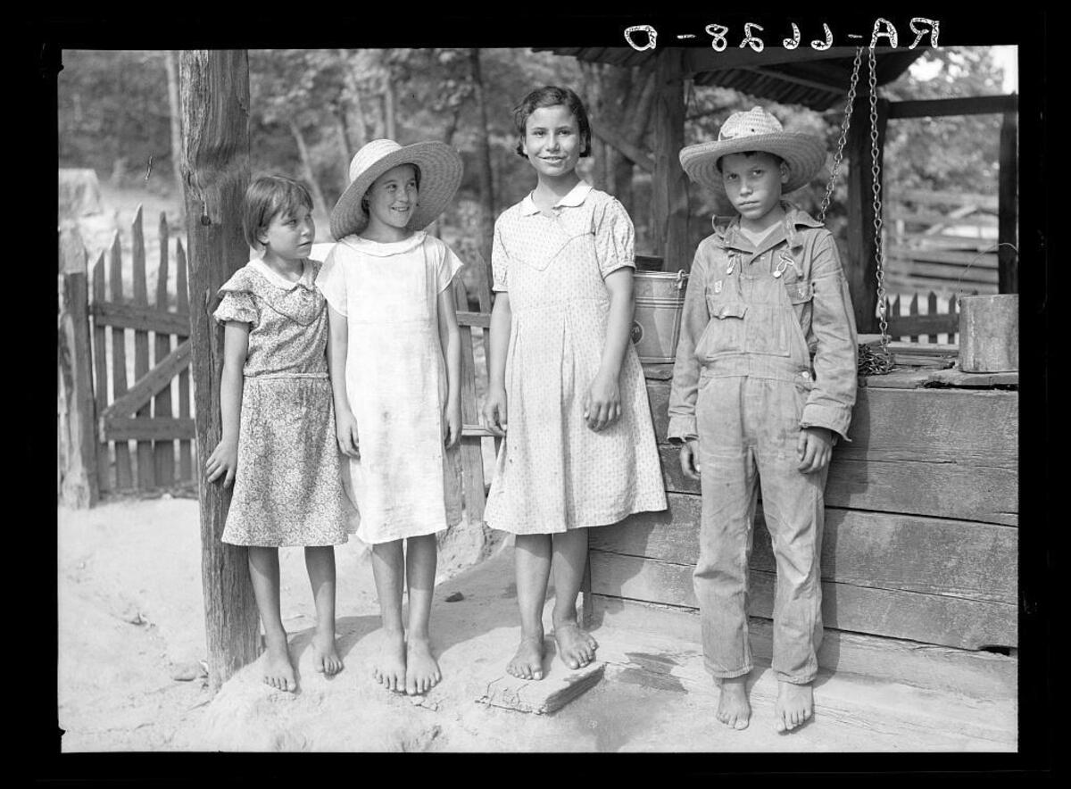 As part of his continuing project, historian Joe Manning currently is trying to identify these children, photographed by Carl Mydens for the Farm Security Administration in Greensboro, Ala. In his notes, Mydens called them the “Griffin children,” but with no first names.