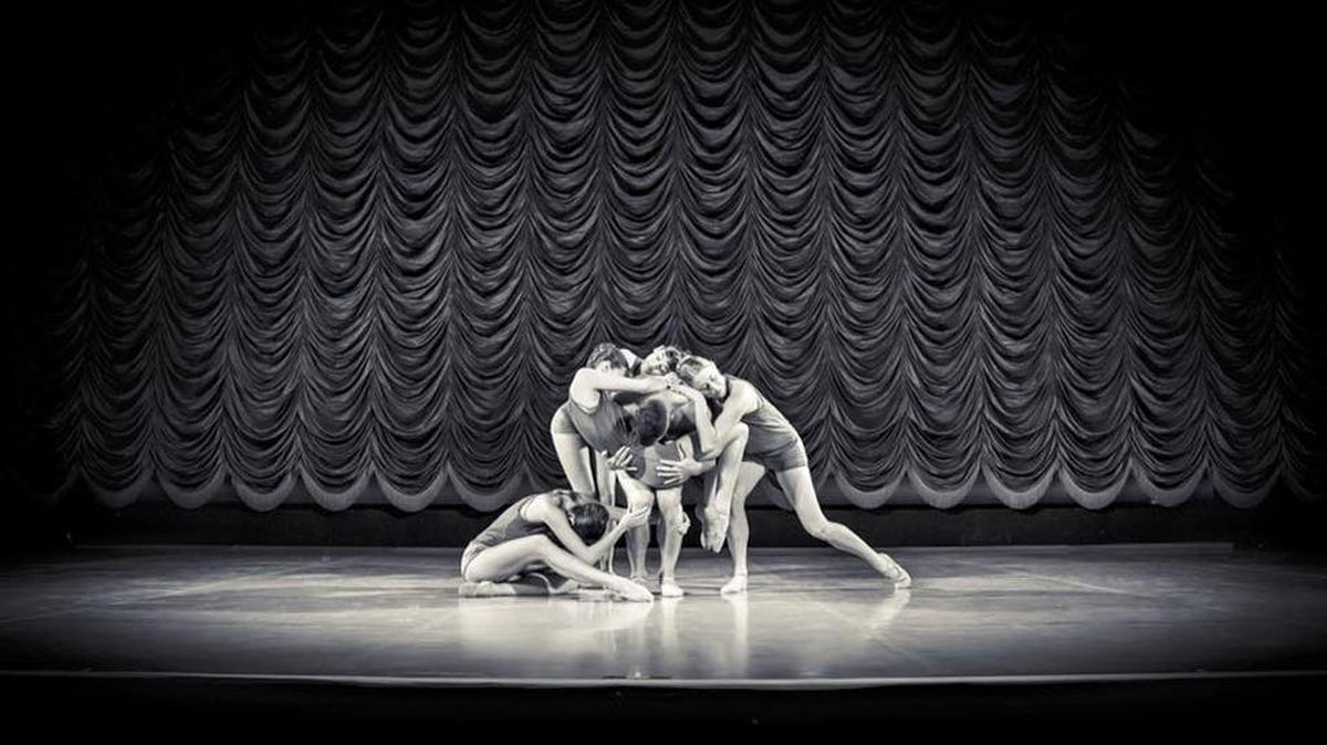 Behind the Barre in 2015