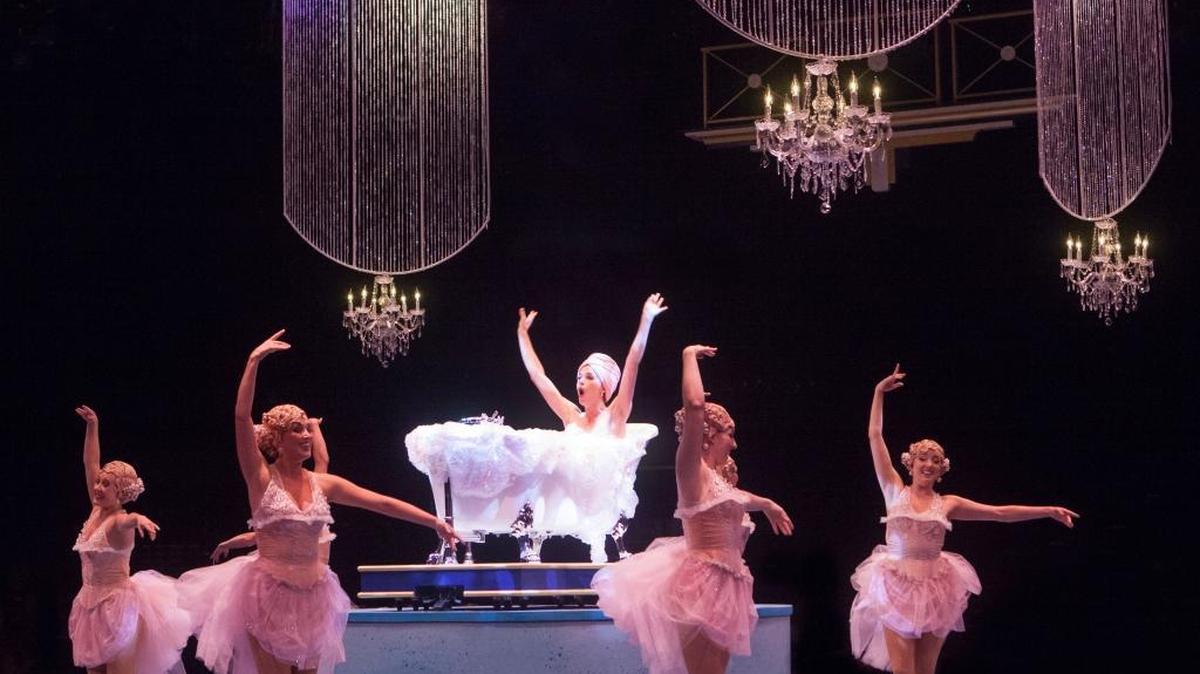 Each song in “Nice Work If You Can Get It” at Music Circus felt like a fully realized mini-production.