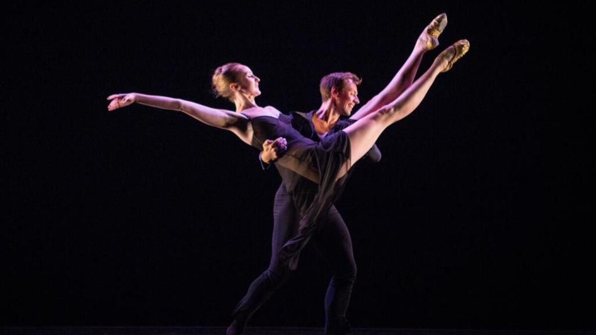 Matthew Dibble and Kaitlyn Gilliland in “Beethoven Opus 130”