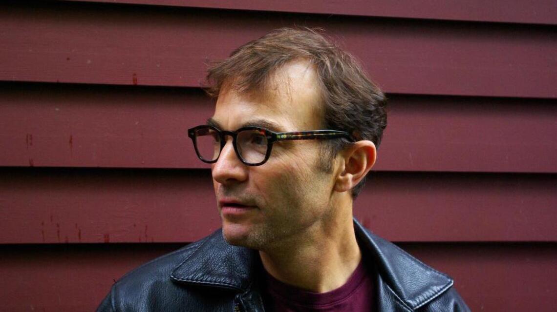 Peter Ames Carlin to tell all about Paul Simon