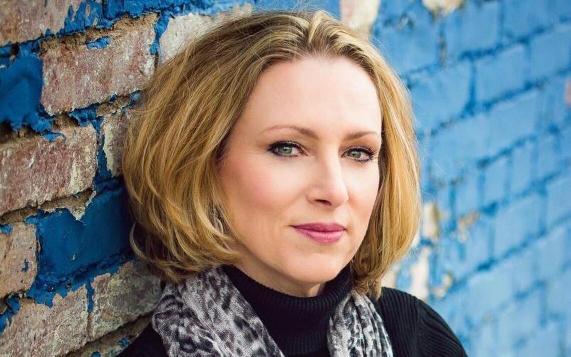 Murder in Amish country: Bestselling author Linda Castillo visits The Bee Book Club