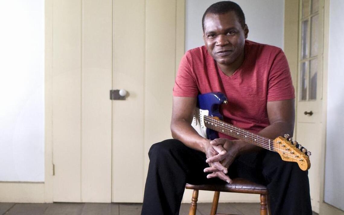 Robert Cray brings his 21-piece blues band to Jackson Rancheria
