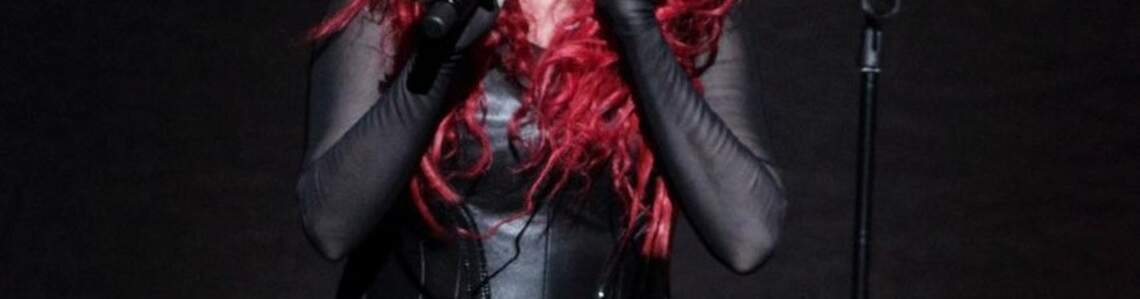 Lauper shares her talent with fans time after time