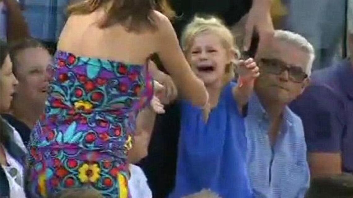 Rafael Nadal stops match so distraught mom can find lost child