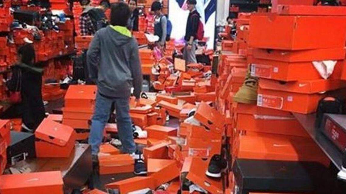 Black Friday shoppers trash Nike store near Seattle