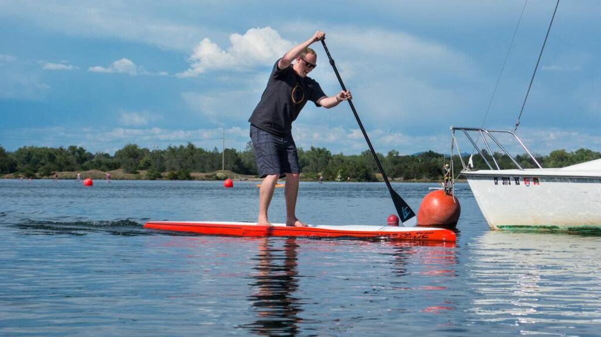 Desolation Outdoors hosts a demonstration day and invites people to learn how to stand-up paddle board.
