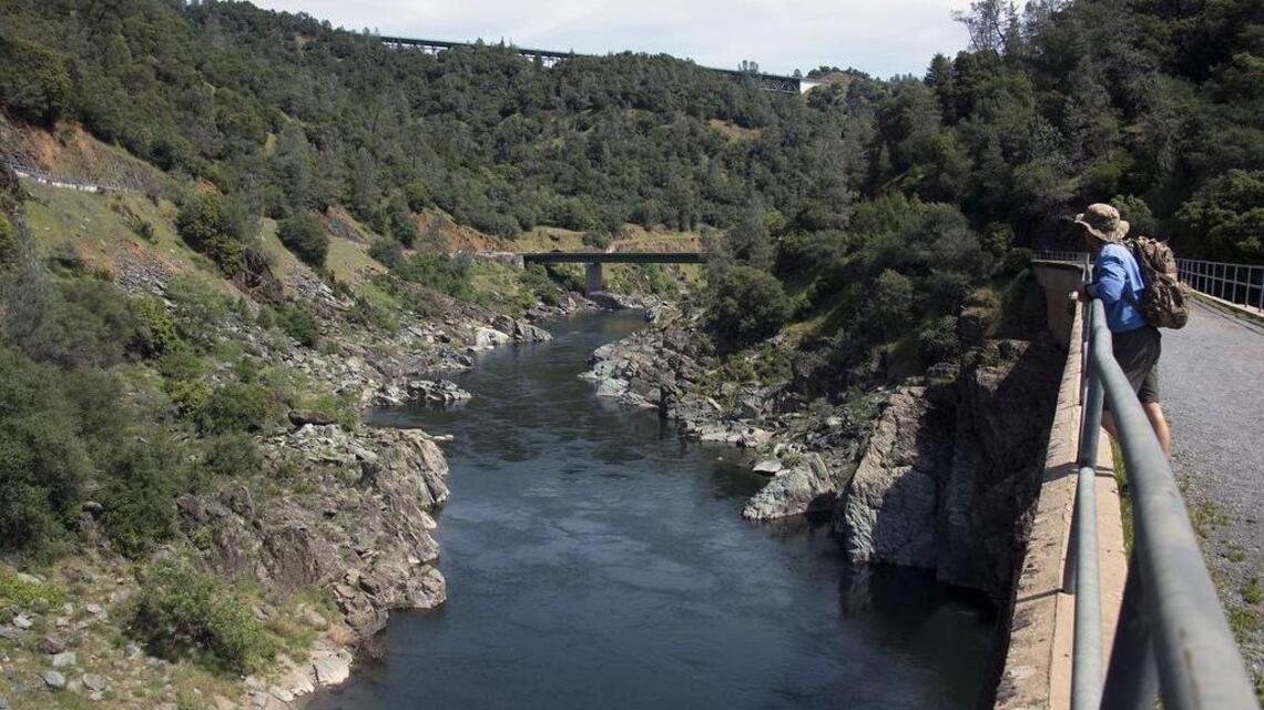 Fresh Tracks: American River Canyon Overlook Park earns its popularity
