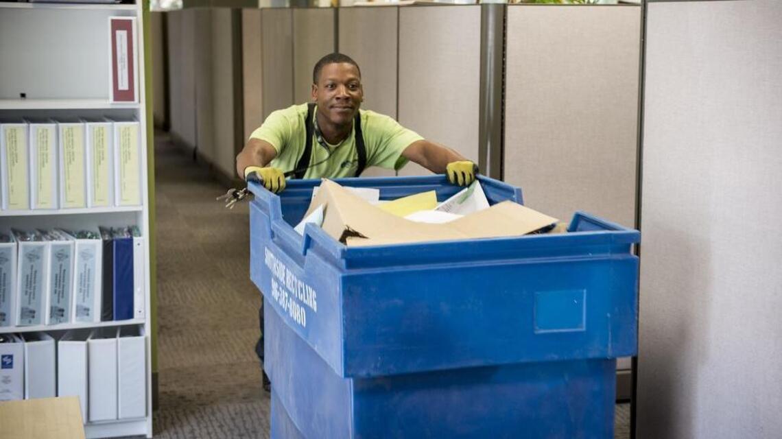 Recycling program provides jobs, self-esteem for workers with disabilities