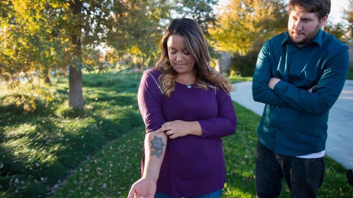 Daughter of fallen sheriff plans memorable, bittersweet wedding