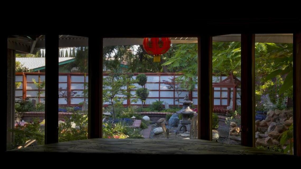 A bittersweet moment in Huei’s garden