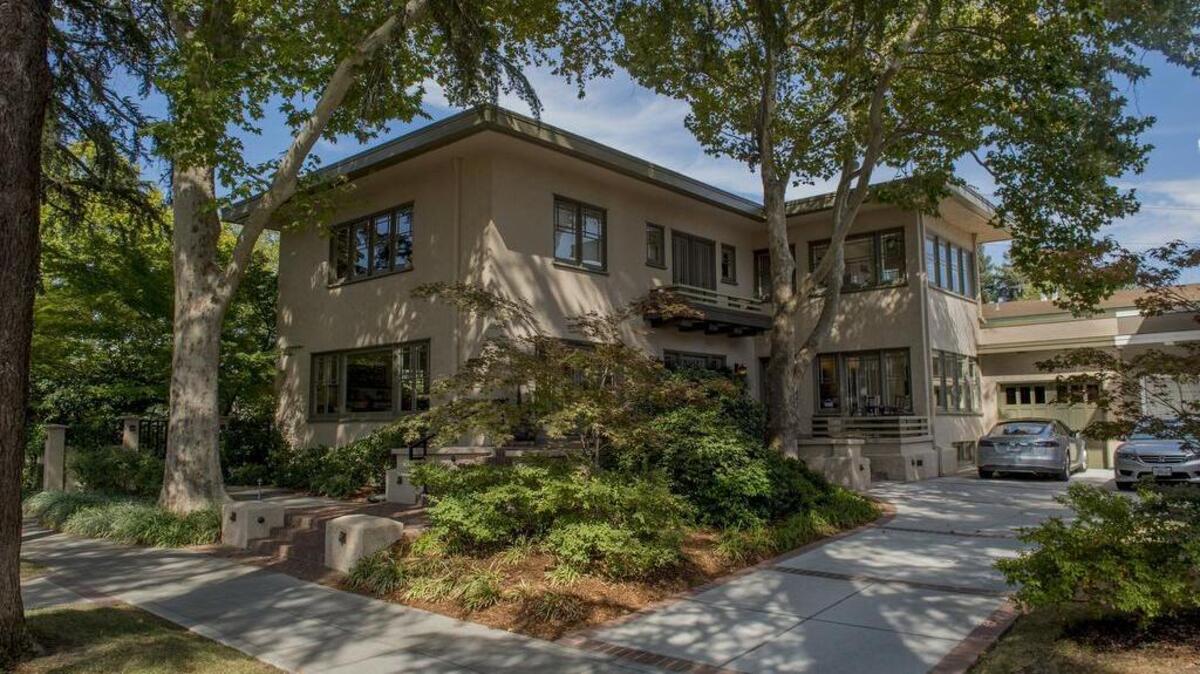 
Sunday’s historic home tour includes this 1913 Prairie-style former home of Judge Peter Shields. 
