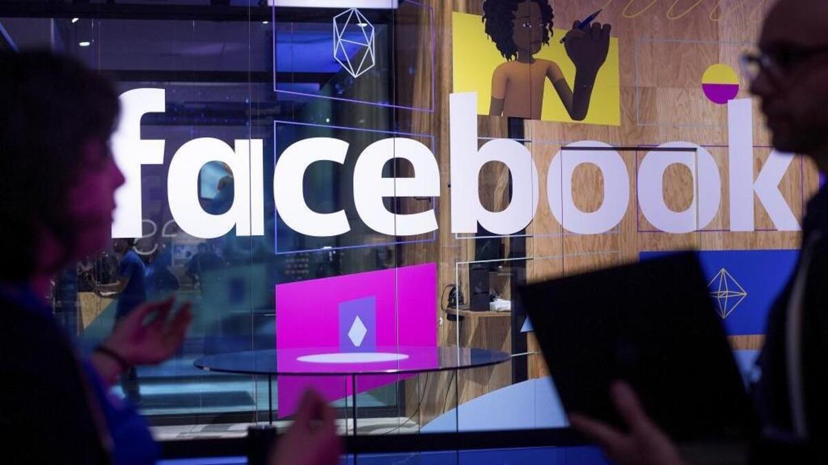 A new viral hoax warns Facebook posters not to accept friend requests from a purported hacker named Jayden K Smith.
