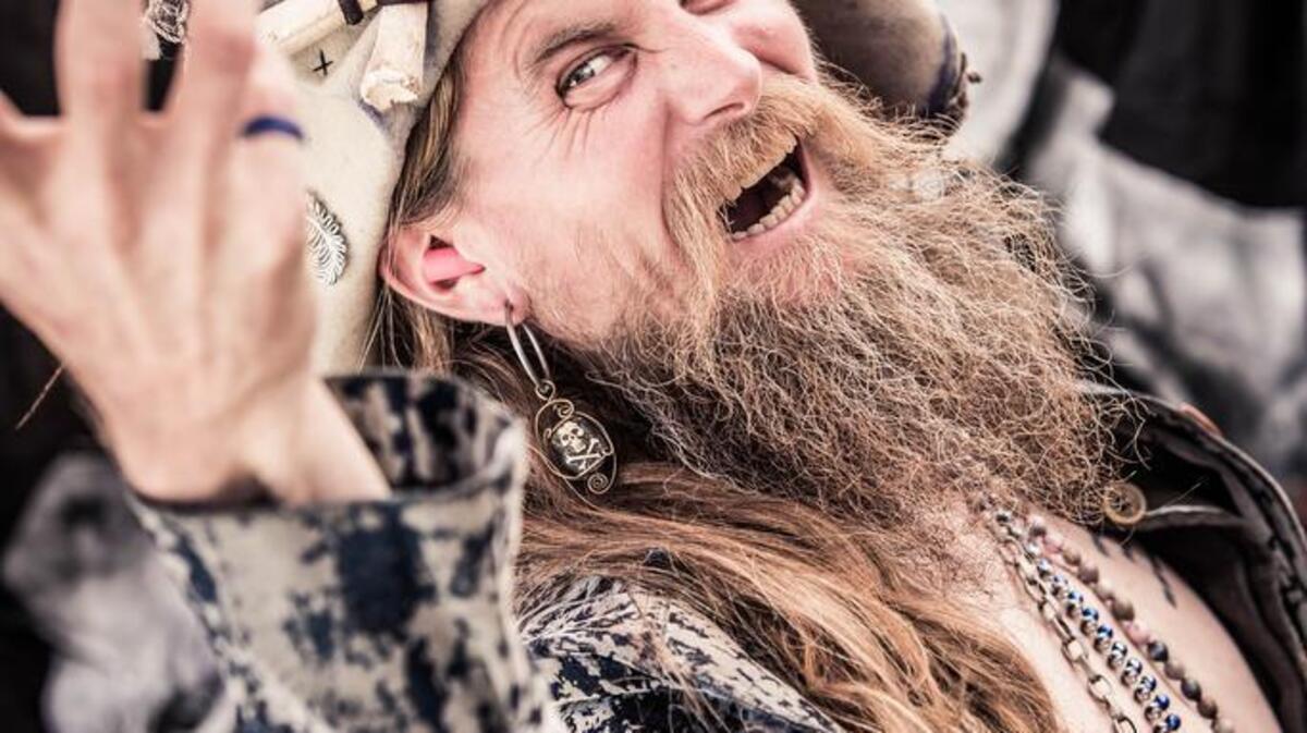 Captain Spoo Diggity of the folk rock band The Pirate Charles performed last year.