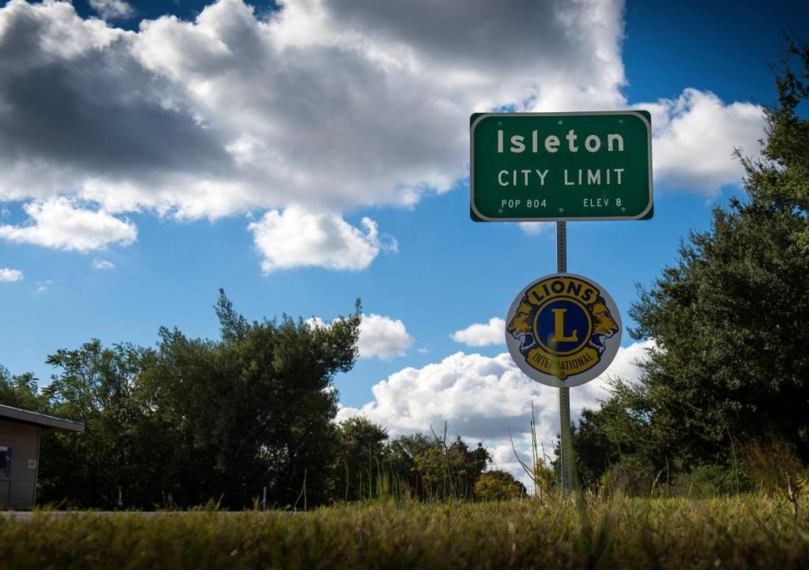 A sign welcomes visitors to Isleton on Tuesday, Nov. 10, 2015.