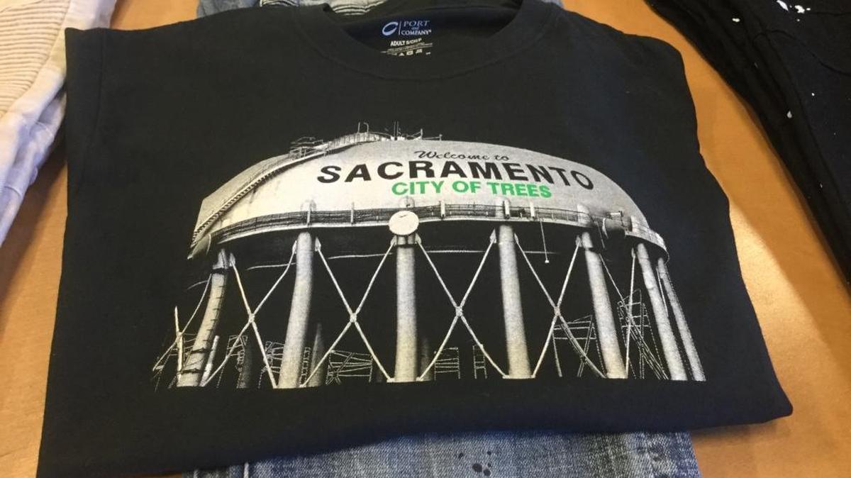 T-shirts and hoodies of the Freeport water tower with its original “City of Trees” motto have been a hot item at Getta Clue since the south Sacramento landmark tower was recently refurbished with the moniker of “America’s Farm-to-Fork Capital.”
