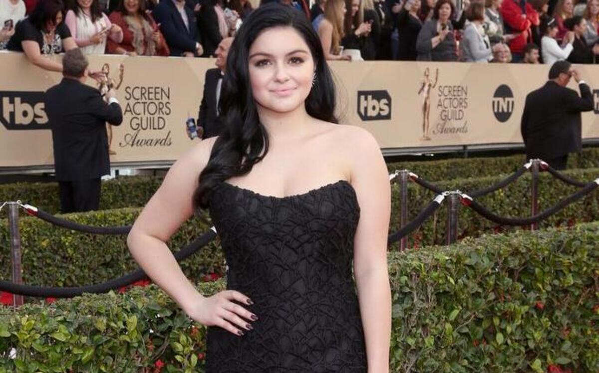 Ariel Winter arrives at the 22nd annual Screen Actors Guild Awards at the Shrine Auditorium & Expo Hall on Saturday, Jan. 30, 2016, in Los Angeles.