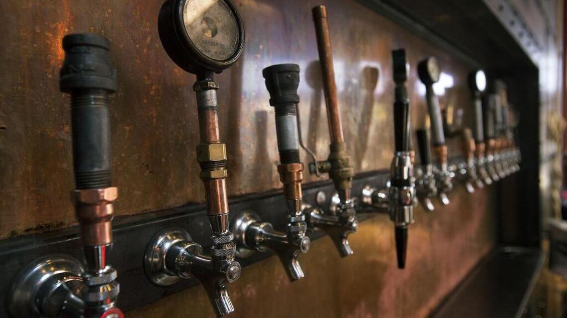 Oak Park Brewing hosts talk tonight on Sacramento’s brewing history