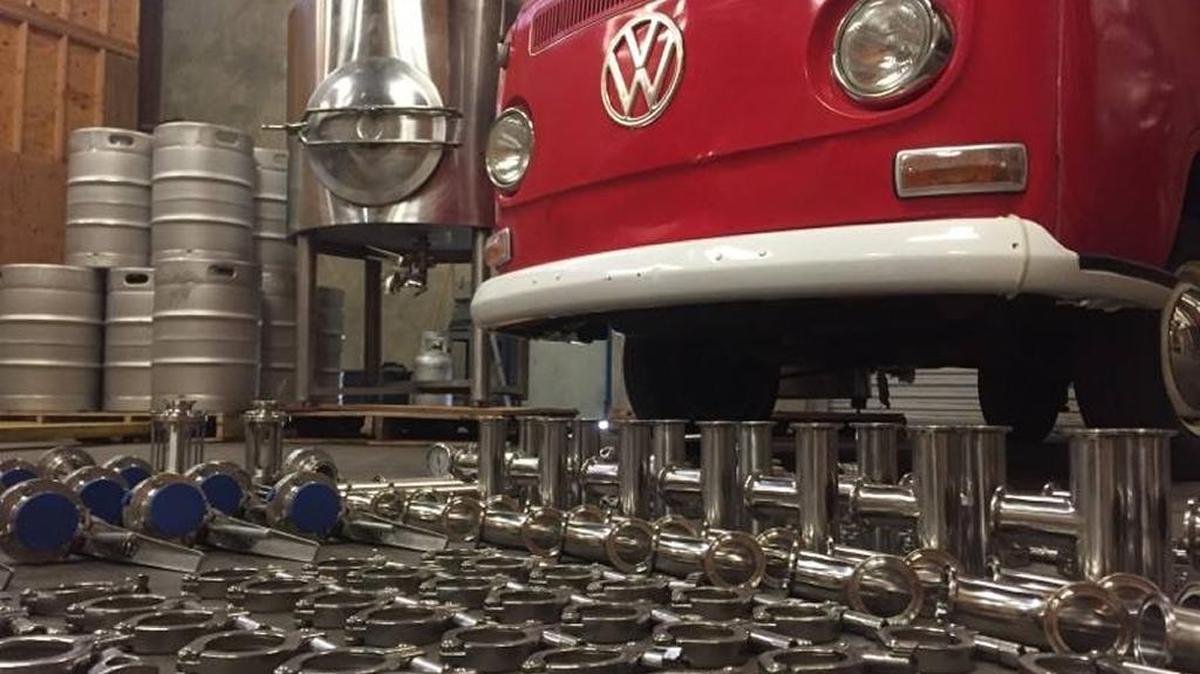Red Bus Brewing Co. is opening in Folsom in 2018.