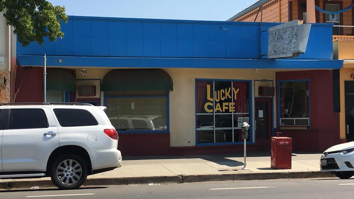 Lucky Cafe, the old-school diner located at 111 21st St. in Sacramento, has closed down.