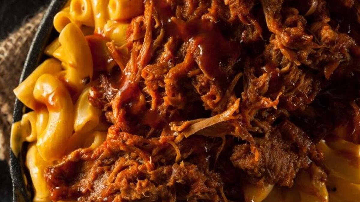 Sure, it tastes amazing, but pasta doesn’t come without a caloric price.