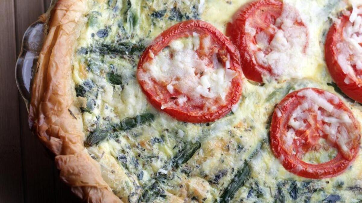 Asparagus quiche with a phyllo crust