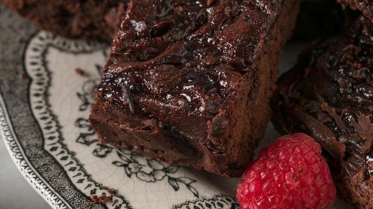 These brownies have a raspberry jam swirl. Prefer cherry? That works, too, as does peanut butter or orange marmalade.