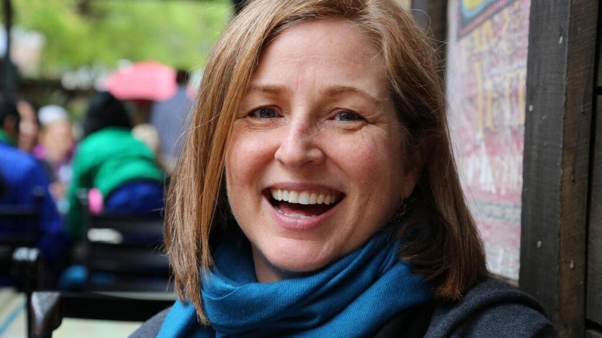 Elise Bauer started Simply Recipes as a way to share favorites with family. Now, her blog/website attracts more than 5 million unique visitors a month.
