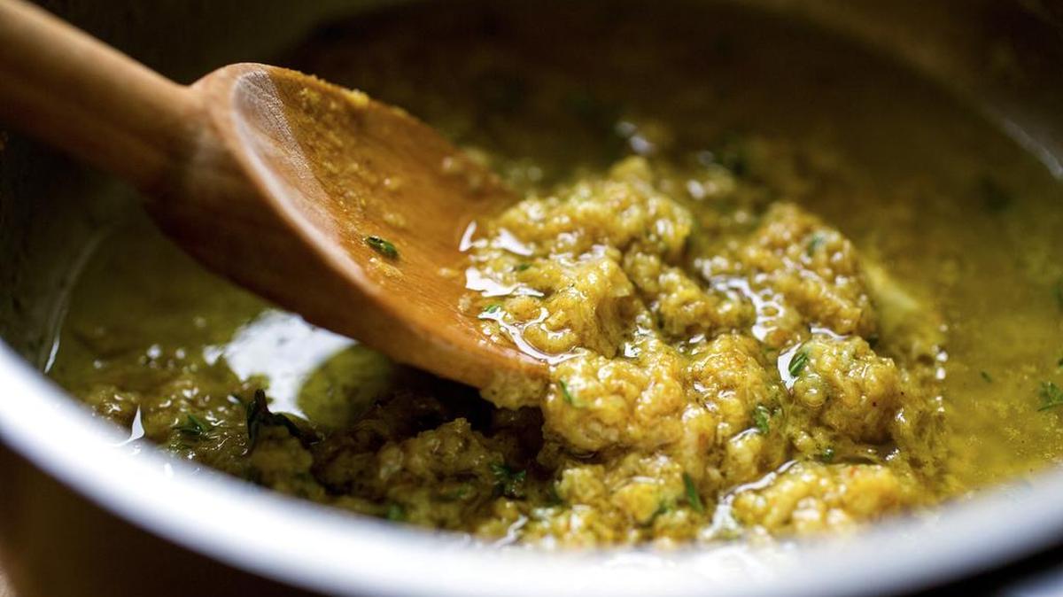 This flexible, simple lemon butter sauce will work with chicken, steak or even vegetables, but perhaps pairs best of all with fish.