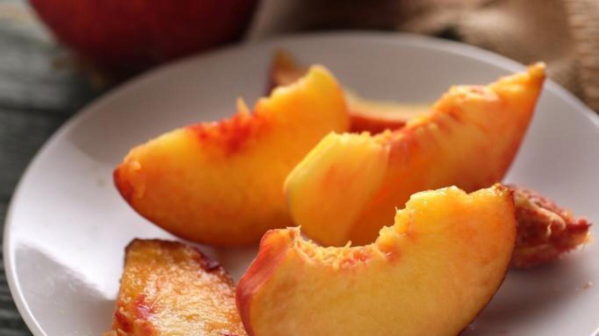 Fresh peaches are a summer treat. Different varieties stretch the California season from May to October.