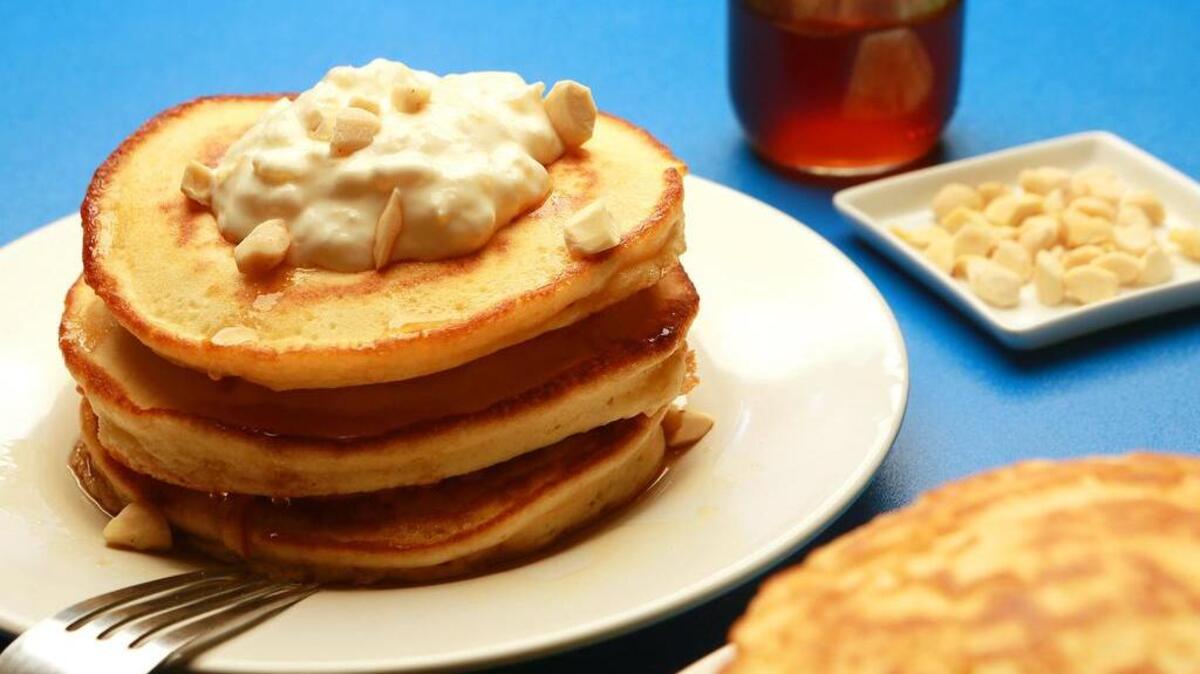 Pineapple and nuts (such as macadamias) turned any dish, including pancakes, into a Polynesian vacation.