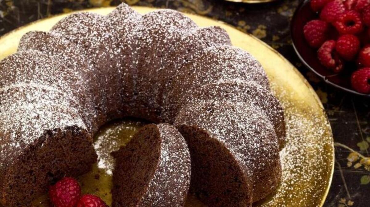 Surprise: This chocolate-buttermilk Bundt cake is a Weight Watchers recipe.