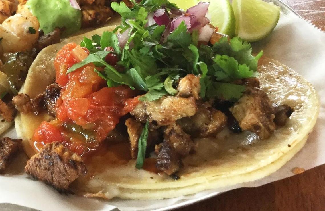 Vampiro taco at La Venadita