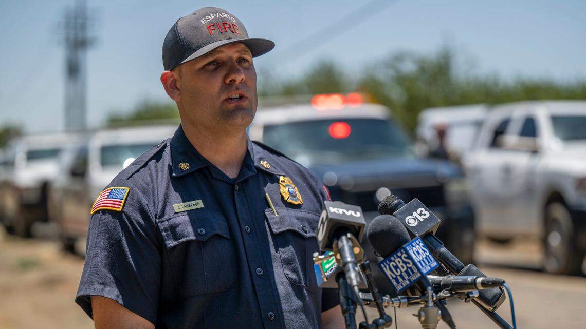 Messages show blurred lines before and after deadly Esparto fireworks blast