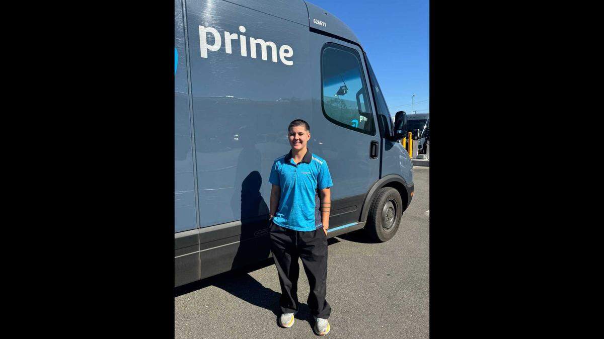 Jessi Lawhorn, an Amazon delivery driver, helped save an elderly man’s life in Loomis, Placer County after he fell and suffered a brain bleed Saturday.