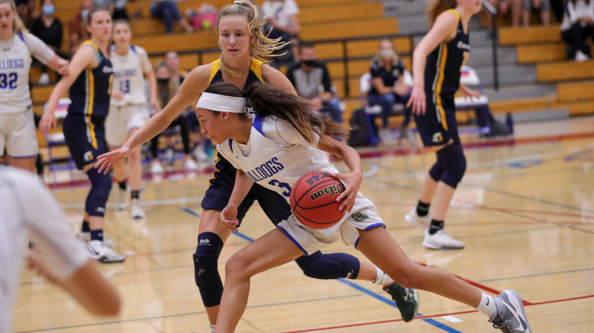 Folsom High School senior Makayla Rose is a key returner for the top-ranked Bulldogs