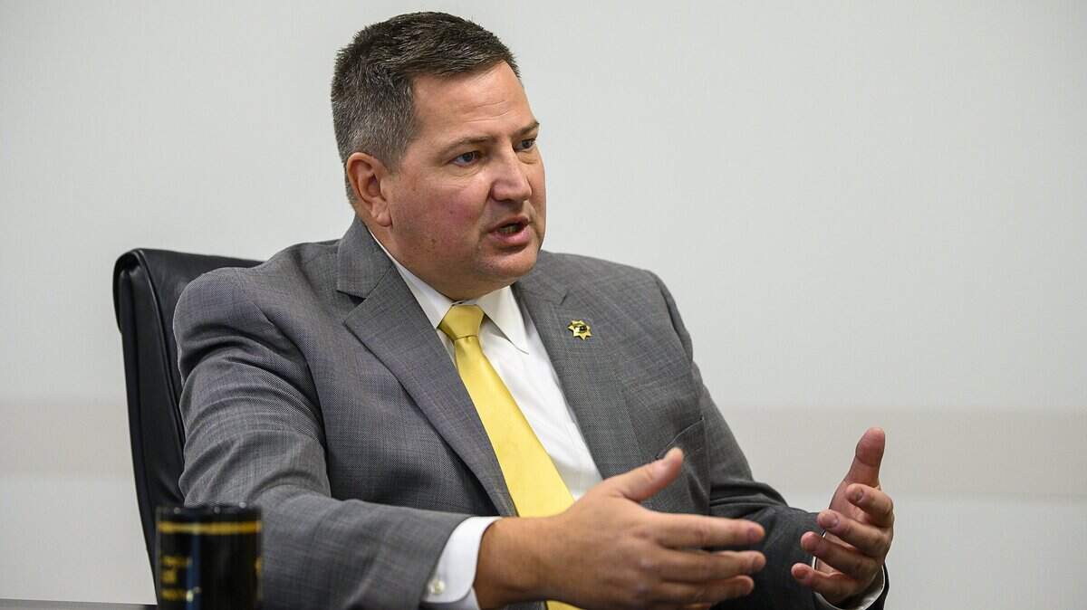 Sacramento County Sheriff Scott Jones has agreed to settle with two activists over banning them from his Facebook page, attorneys announced Thursday.