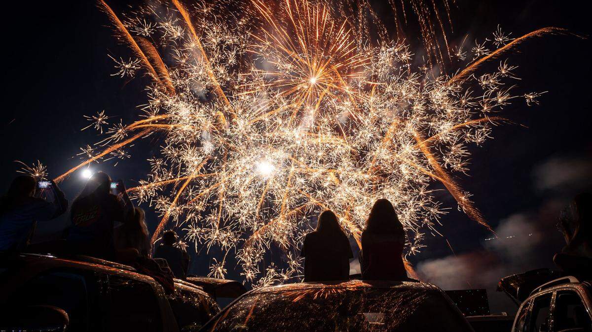 The Star Spangled Drive In Independence Day fireworks show fires off in the sky on Friday, July 3, 2020, south of Highway 50 in the planned Folsom Ranch community. The permitted event was sponsored by local businesses and organizations, and spectators purchased tickets. Folsom city officials are trying to crack down on illegal firework displays that are increasingly causing damage and injuries.