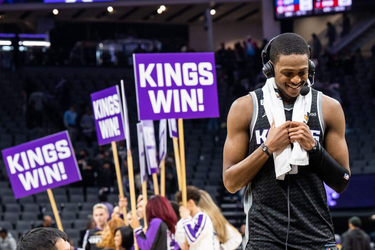 Sacramento Kings guard De’Aaron Fox (5) interviews after the team’s 130-112 win over the San Antonio Spurs at the NBA basketball game Thursday, Nov. 17, 2022, at Golden 1 Center in Sacramento.