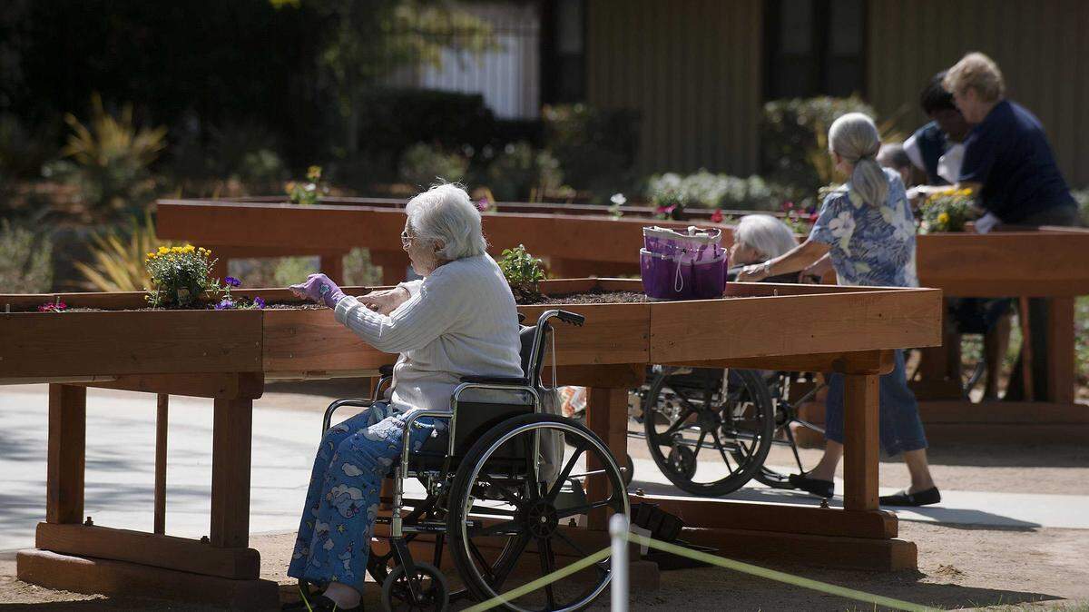 Residents at an Eskaton Care Center in Sacramento in 2015. A Sacramento jury awarded $42.5 million to the family of a woman who died after a brief stay at Eskatonâs Orangevale assisted living facility. A lawsuit claimed the woman was given the sedative Ativan.