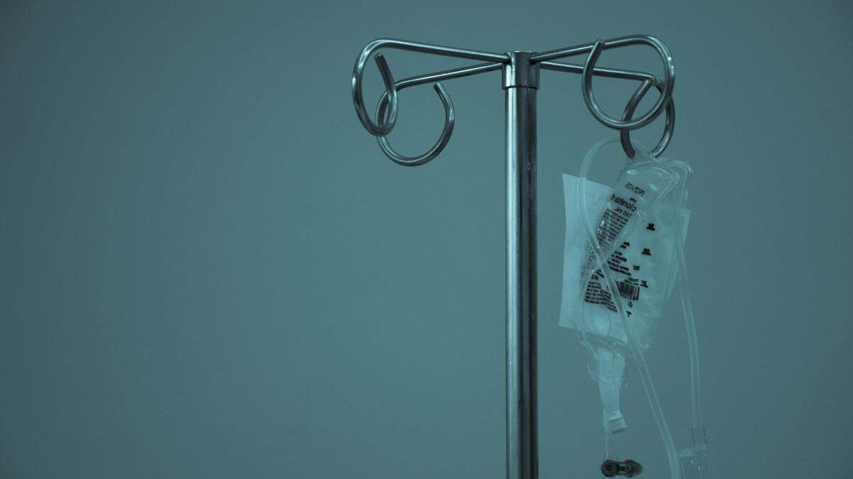A Utah nurse gave a person morphine, resulting in their death, feds say.