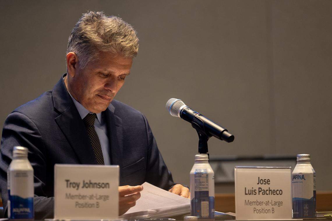 Incumbent CalPERS board candidate Jose Luis Pacheco looks over his notes during a candidate forum at CalPERS headquarters in Sacramento on Wednesday.
