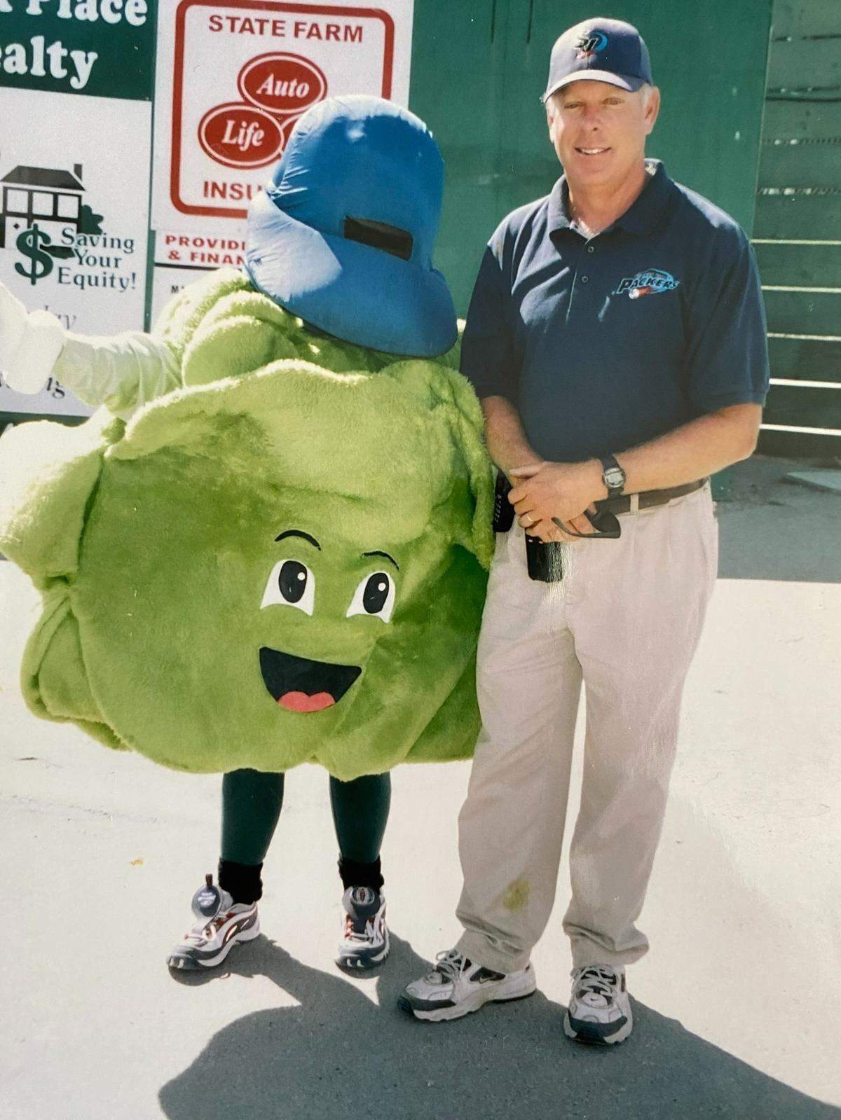 “Leafy” poses with Dave Holt, owner of the Salinas Packers.