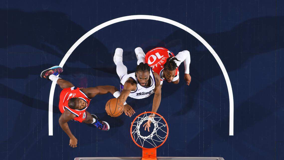 Injury depleted Sacramento Kings stun Clippers with nine players in uniform