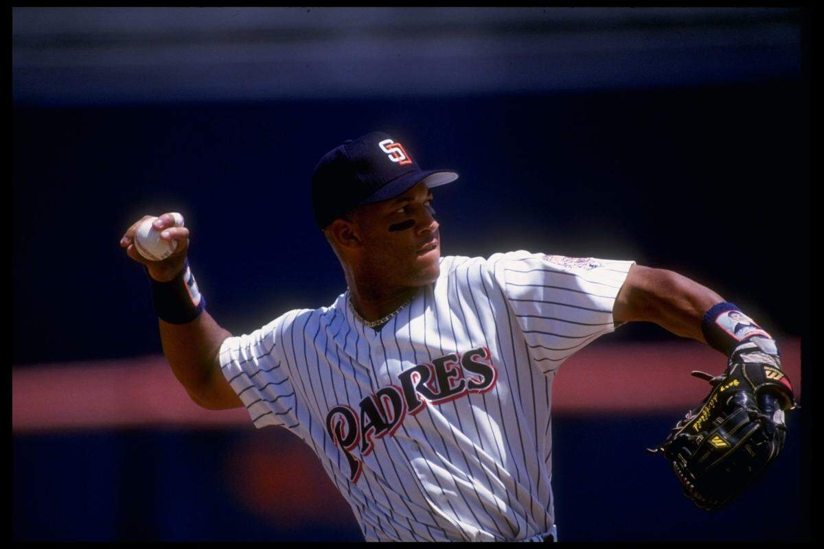 Gary Sheffield of the San Diego Padres throws the ball during a 1992 game against the New York Mets at Jack Murphy Stadium in San Diego.
