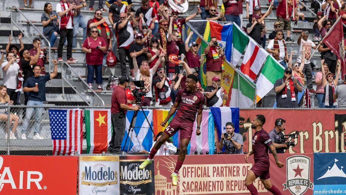 Sacramento Republic FC adds international players Fenwick, Herrera, Lopez for 2023 season