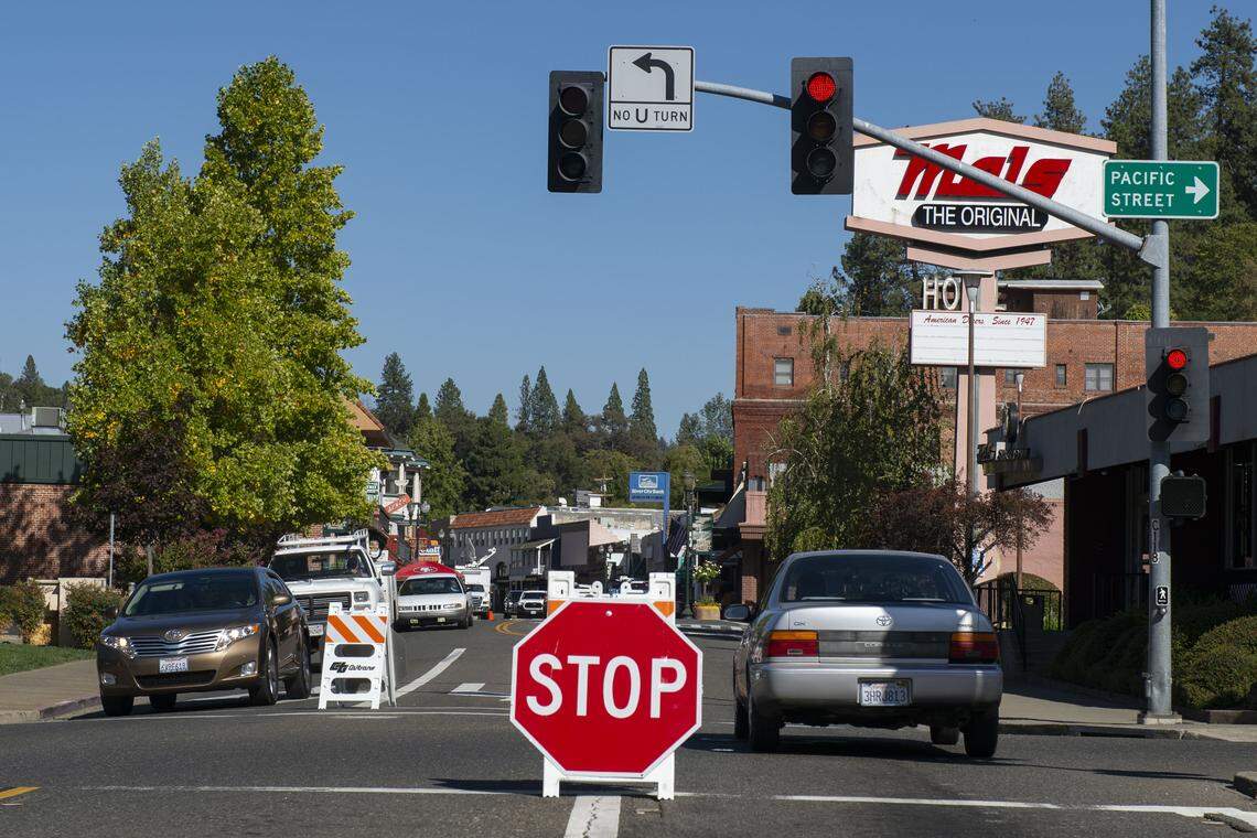 The intersection of Main and Pacific streets in downtown Placerville as the traffic lights blink red during the PG&E safety shutdown on Wednesday, Oct. 9, 2019.