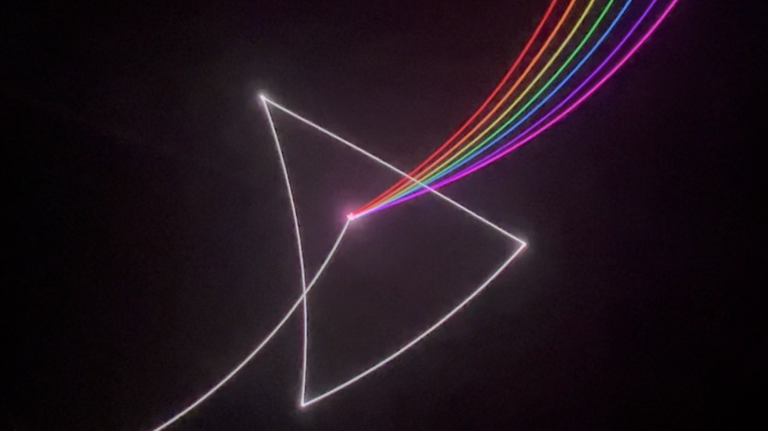 Drinks, music and a laser light show on a budget? I visited the Pink Floyd show