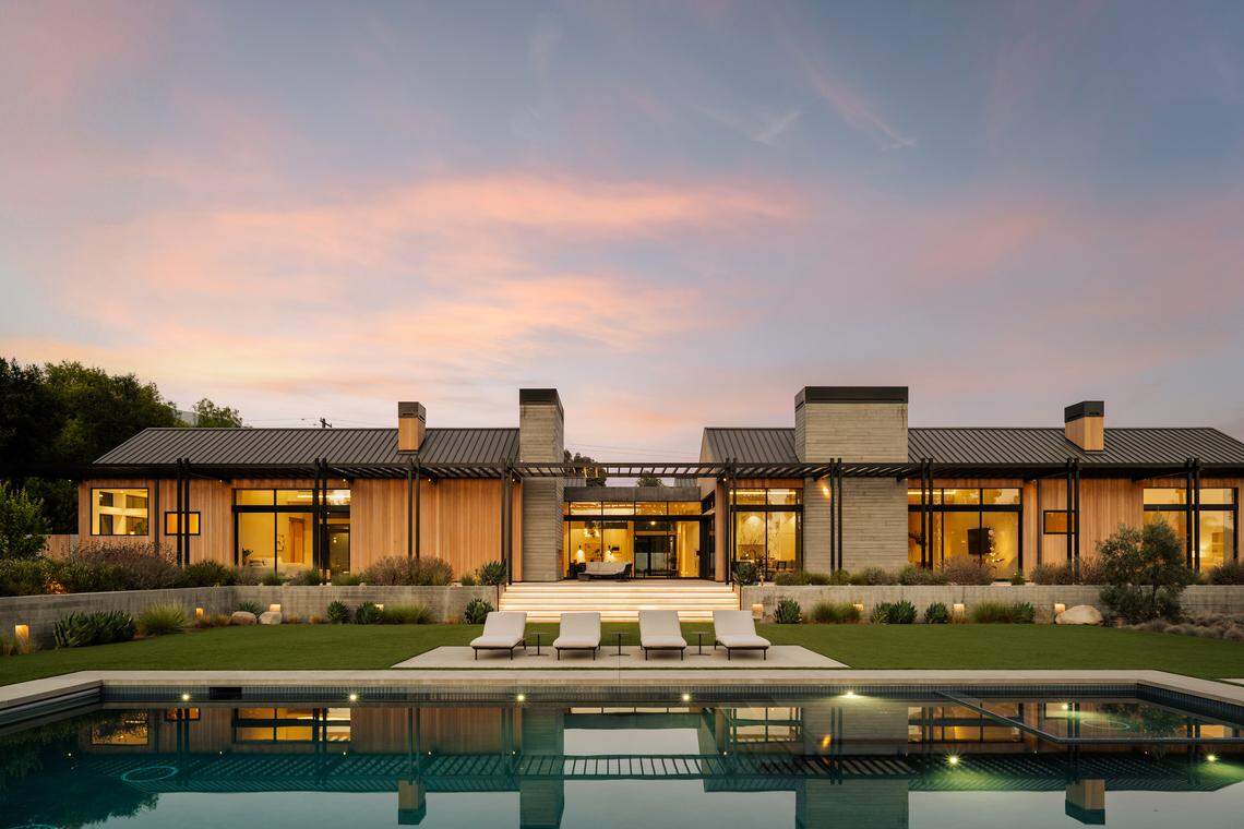 The Shippee Estate offers an unparalleled luxury retreat on over 2.2 lush, flat acres in prime Ojai Valley.