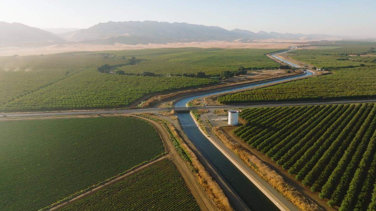 A Central Valley conveyance canal.